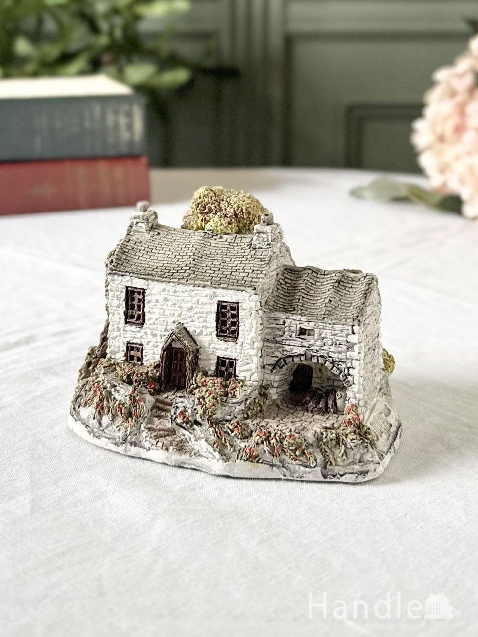 イギリスで見つけたアンティークのオブジェ、可愛いネズミのフィギュ