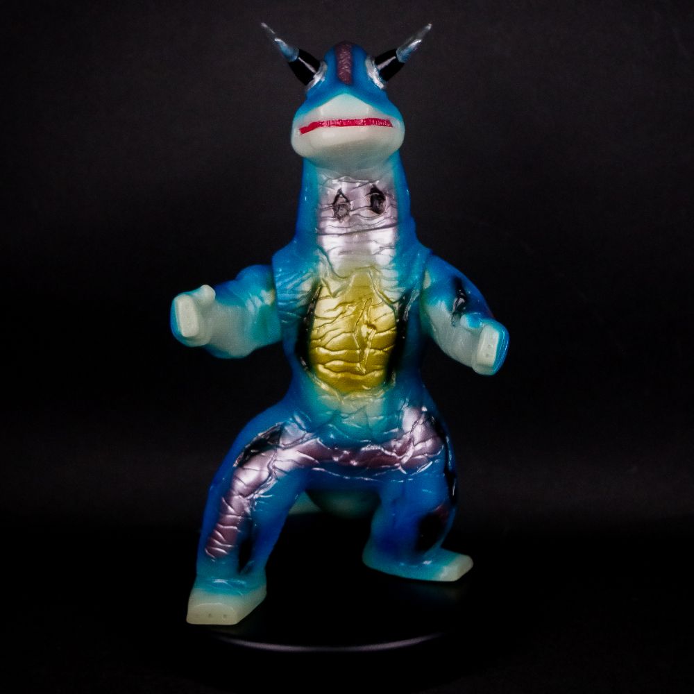 12月7日(水)14:00より受注受付開始】【ブルマァク】宇宙怪獣エレキング