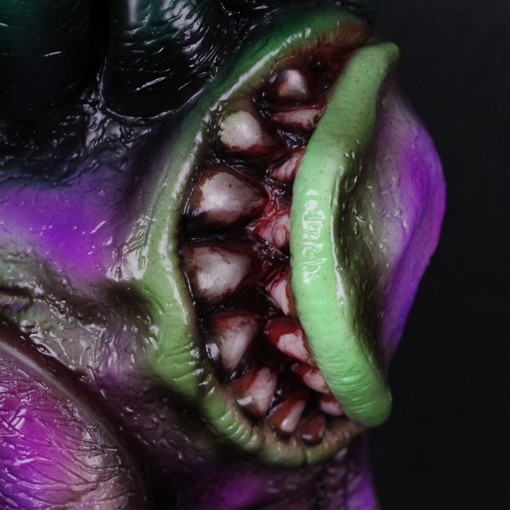 7月31日(月)18時より抽選開始】【ポゴナ造形】黒い仔ヤギ(かっこわらい