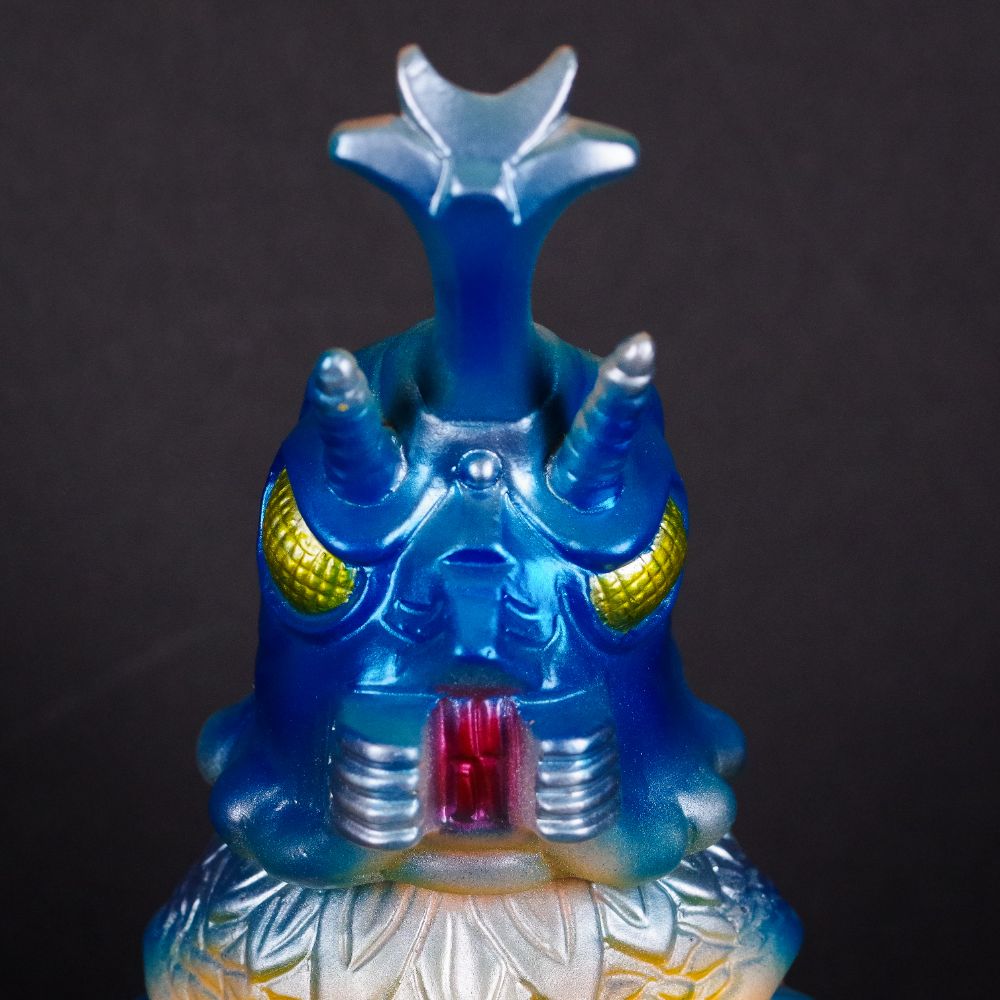 10月13日(金)より受注受付開始】【ブルマァク】メガロ(ブルー)が登場