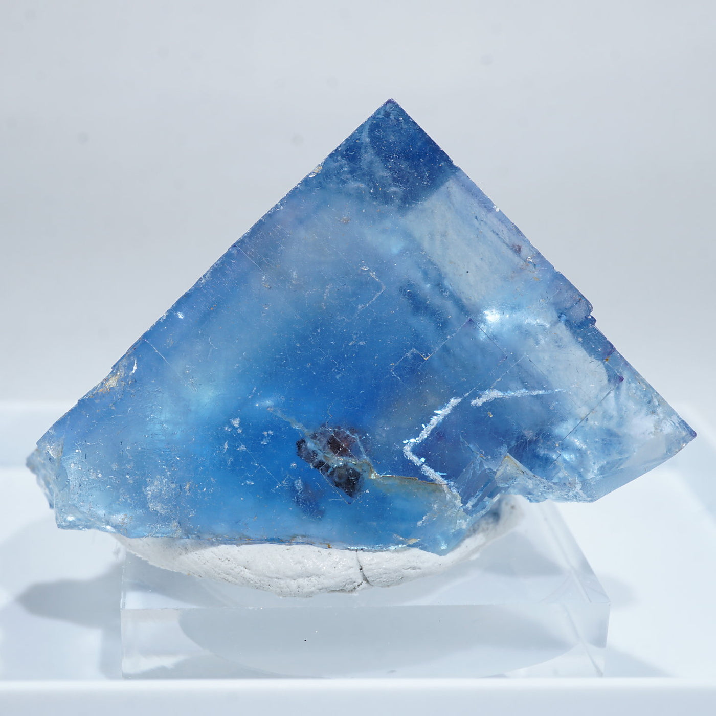 フランス La Barre(ラバール)産 フローライト – 天然石ハッピーギフト