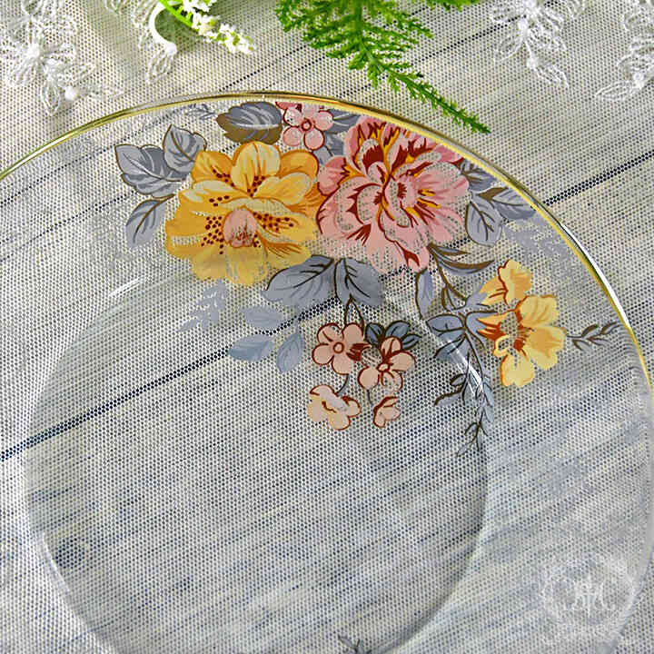 カメリアガラスプレート20cm｜輸入食器・雑貨の通販 | 輸入雑貨の通販