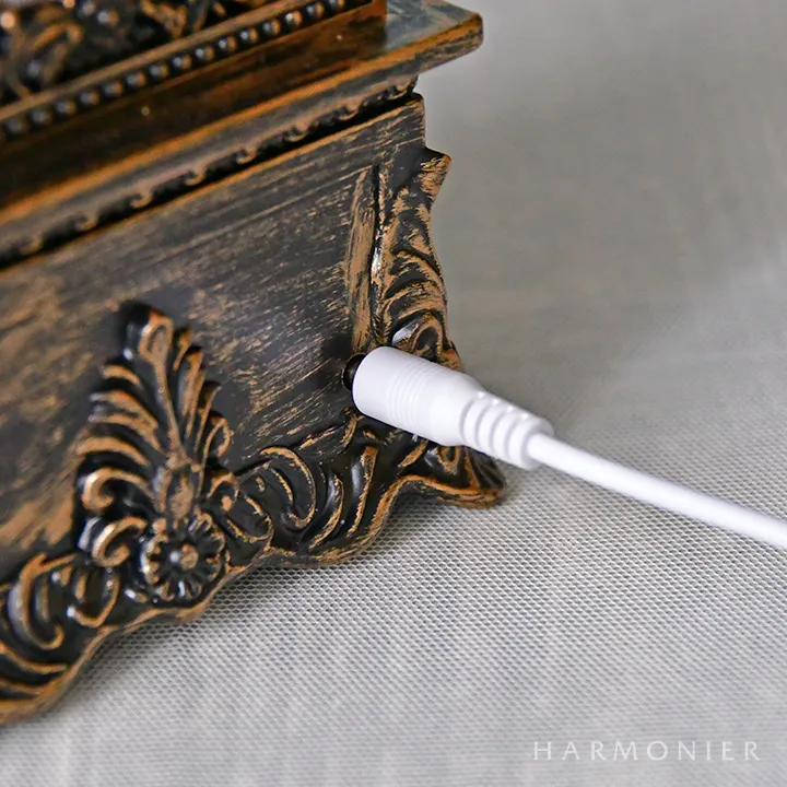 リキッドLEDスクエアランタン/チャーチ※電池/USB仕様｜クリスマス雑貨