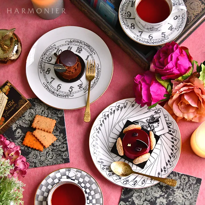 Rory Dobner アリスインワンダーランド 21cmプレート/トランプ｜輸入