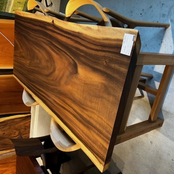 一枚板 「ダイニングテーブル」 | 製品一覧 | 葉山家具