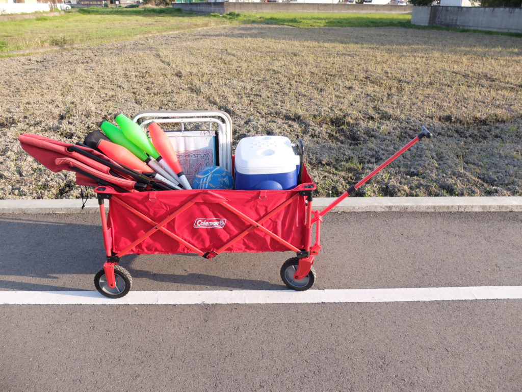 コールマンのアウトドアワゴンを3年使ってレビュー!荷物運びと保管に超