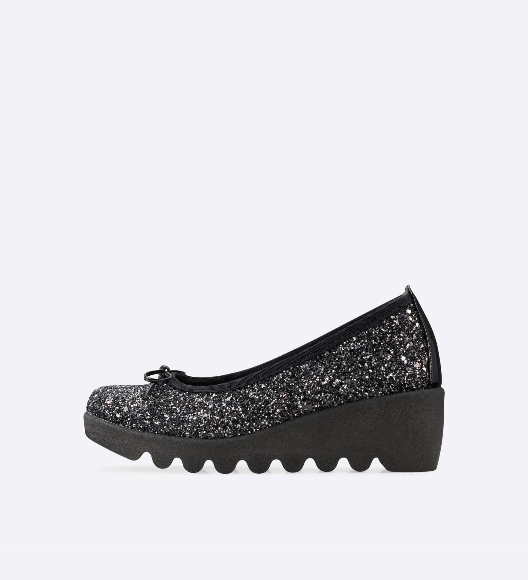 ヒルズアヴェニュー オンラインストア 特集/ビジュー＆グリッターパンプス