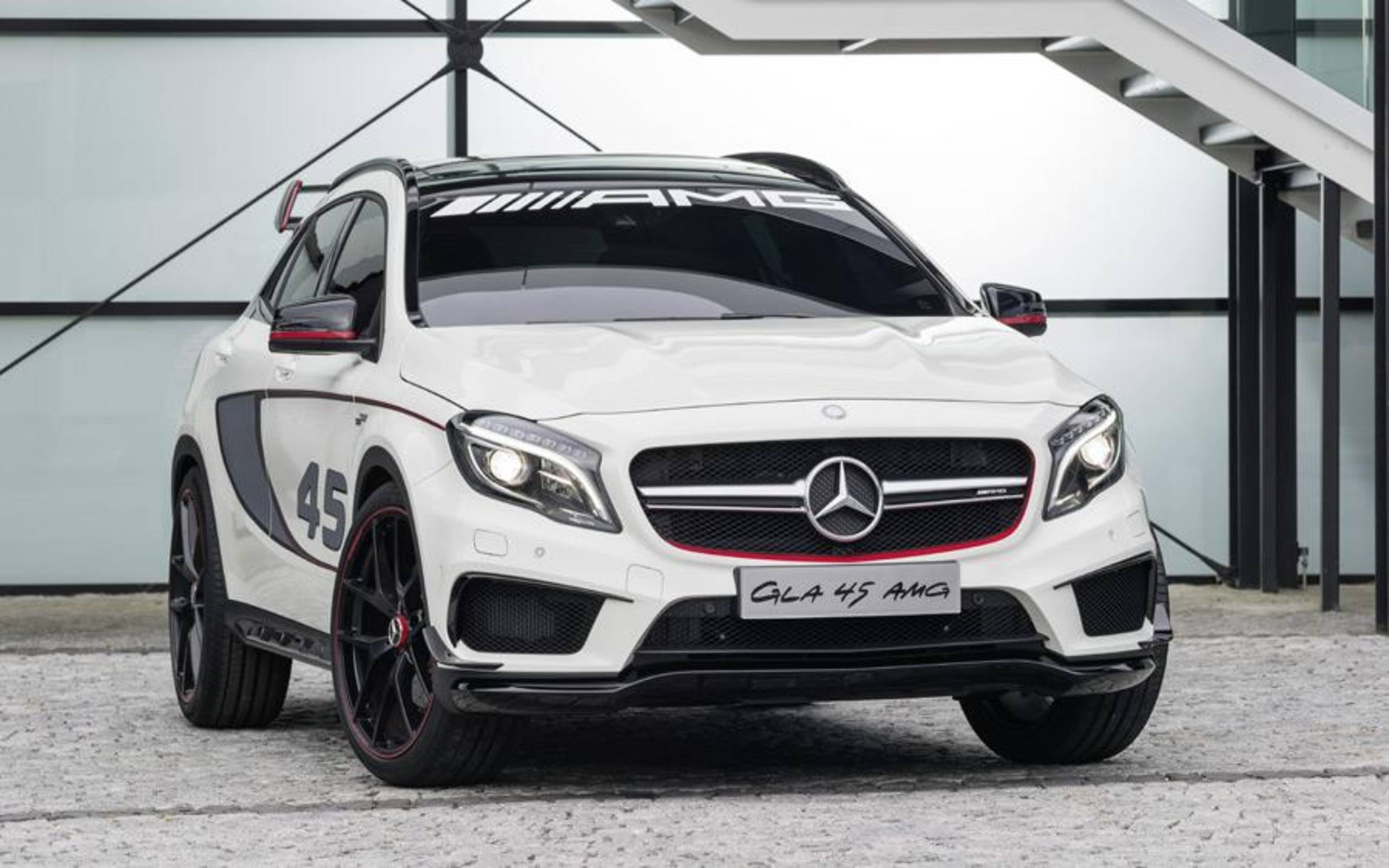 2015 Mercedes-Benz GLA45 AMG drive review