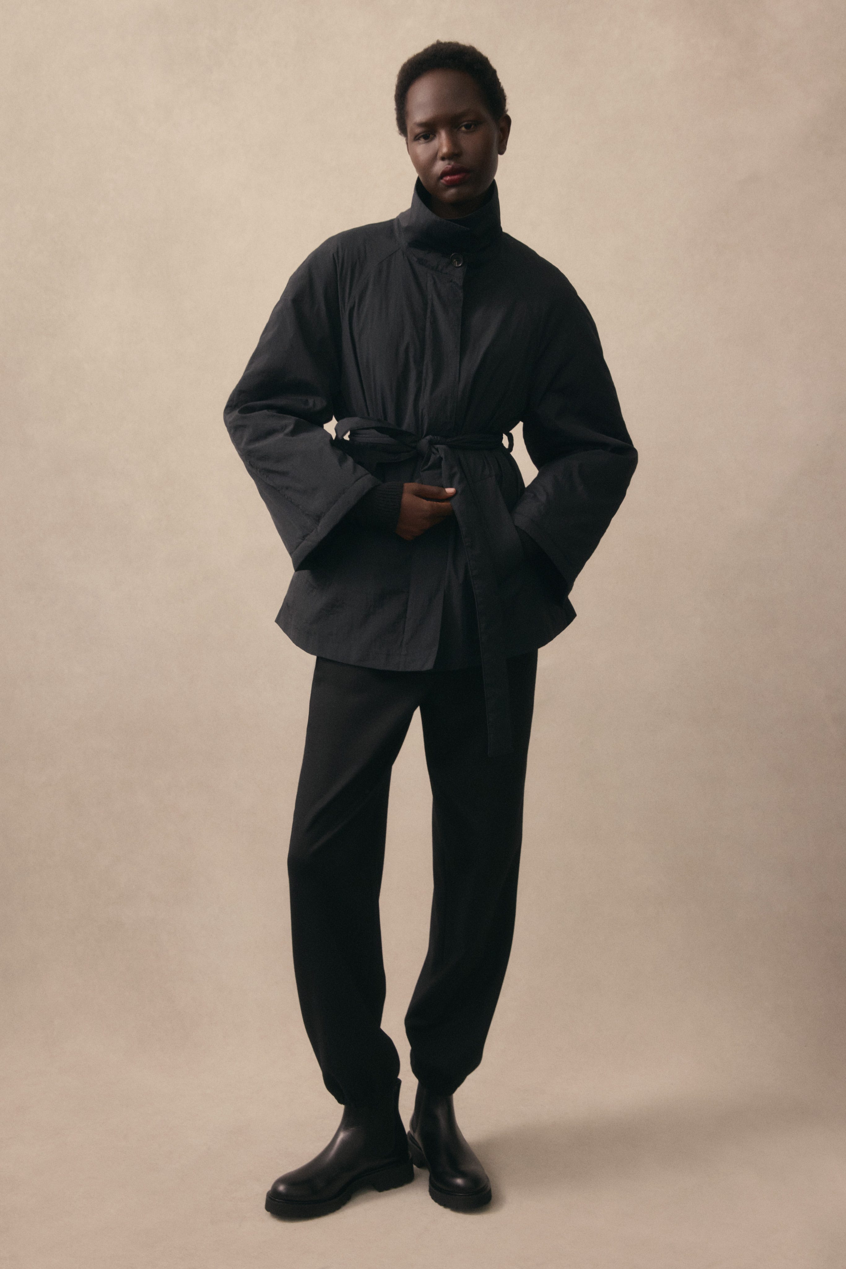 THEORY（セオリー）2025秋コレクション | ファッション | ELLE ［エル