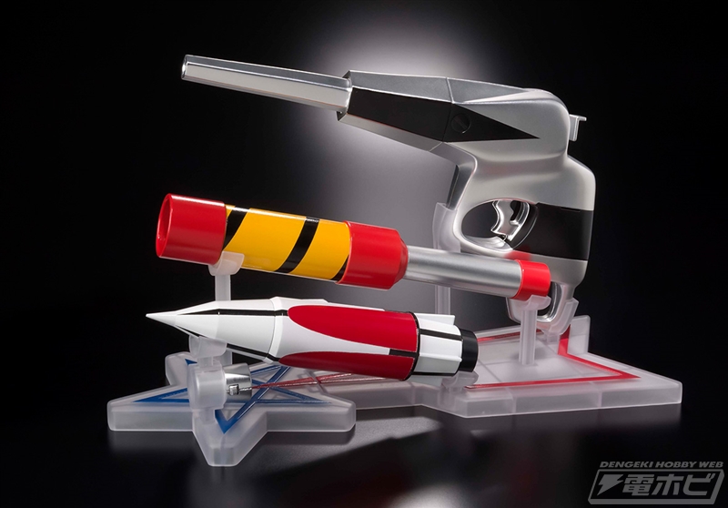 プロップそのままの質感が蘇る！バンダイから、ウルトラマン「科学特捜