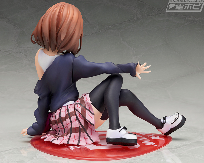 けいおん！』平沢唯がギー太とともに1/8スケールフィギュアとなって