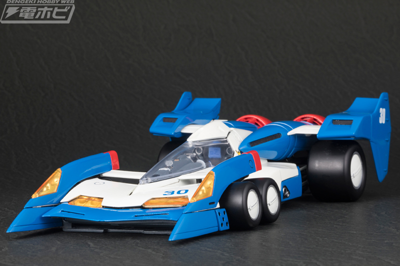 差し替えなしの完全変形を実現！『サイバーフォーミュラ』ヴァリアブル