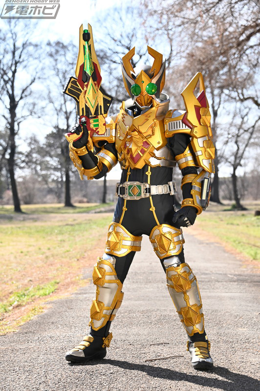 仮面ライダーギャレン キングフォームが『仮面ライダー