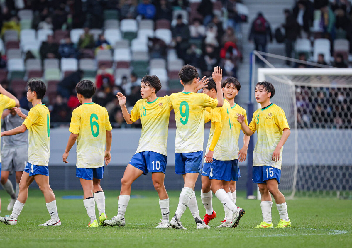 高校サッカー】近江、快進撃の裏で活動費が底をついた？「クラウド