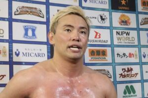 オカダ・カズチカ、新日本退団後、初の試合で棚橋弘至に劇的勝利