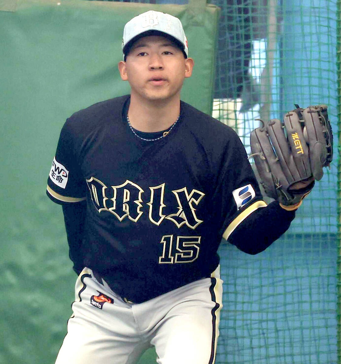 オリックス】頓宮裕真がヘルメット直撃後の特大天井弾「頭に当たった