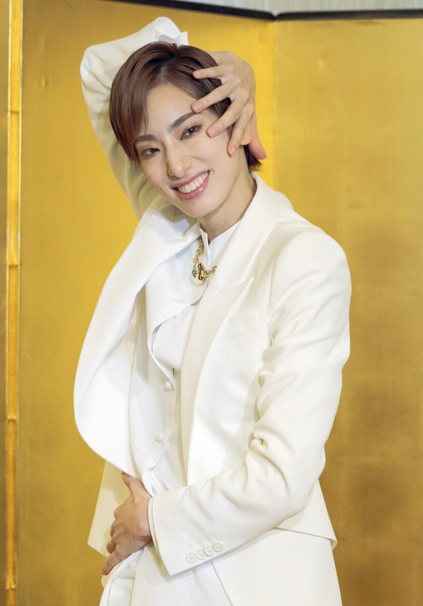 来年5月退団の宝塚歌劇花組トップスター・柚香光が会見「宝塚は私の