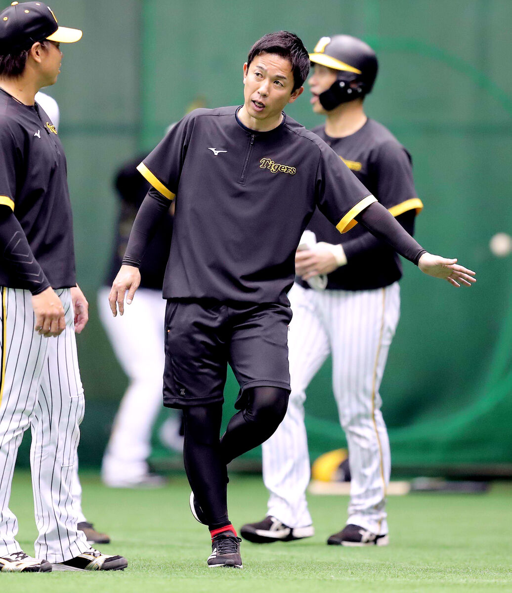 阪神】赤星憲広氏、来春キャンプの臨時コーチで「盗塁エッセンス」注入