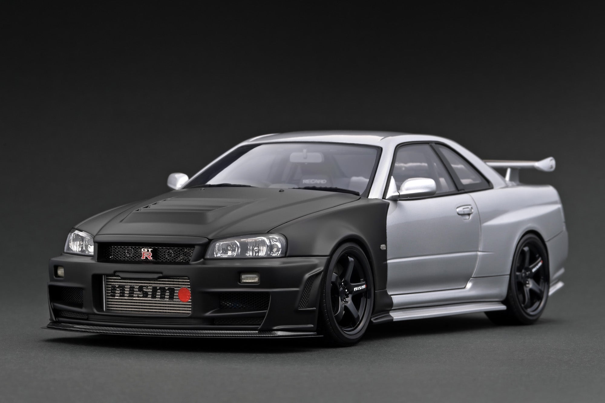 Ignition Model 1:18 Nissan Skyline Nismo R34 GT-R Z-tune Test 2004