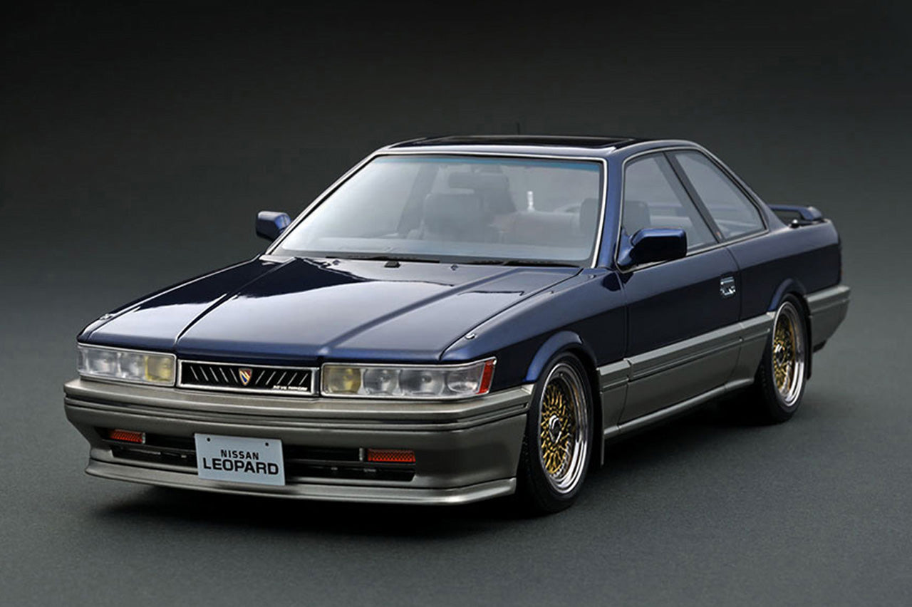 Ignition Model 1:18 Nissan Leopard 3.0 Ultima (F31) Blue/Silver