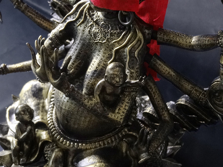 最も怖い台湾ホラー映画『呪詛』“大黒仏母”スタチュー写真レポート