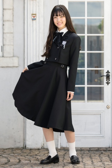 アリサナ卒服2026！女の子向けパンツスーツなどセット販売が充実