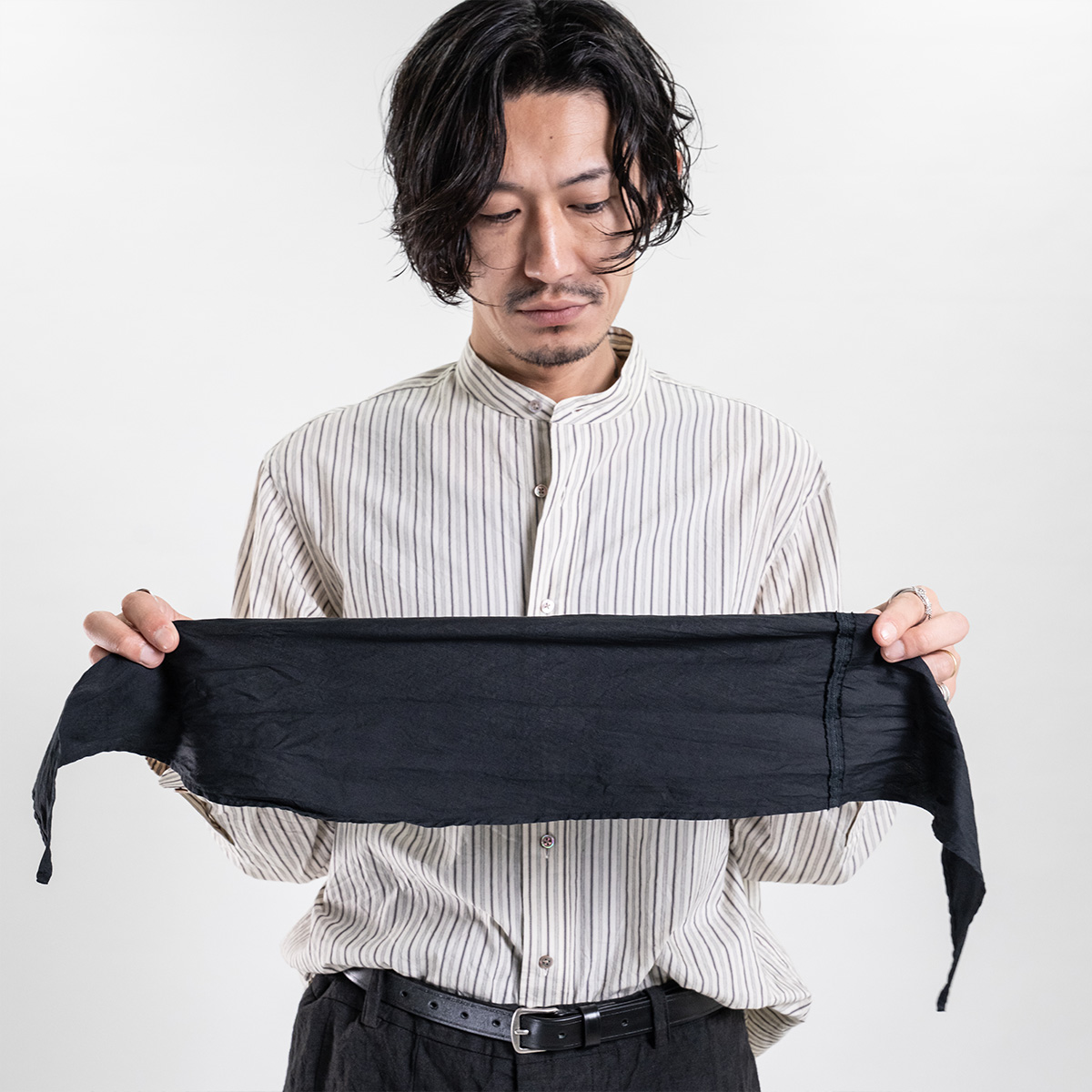 アラキユウのHUES別注スカーフ | HUES 福岡セレクトショップ