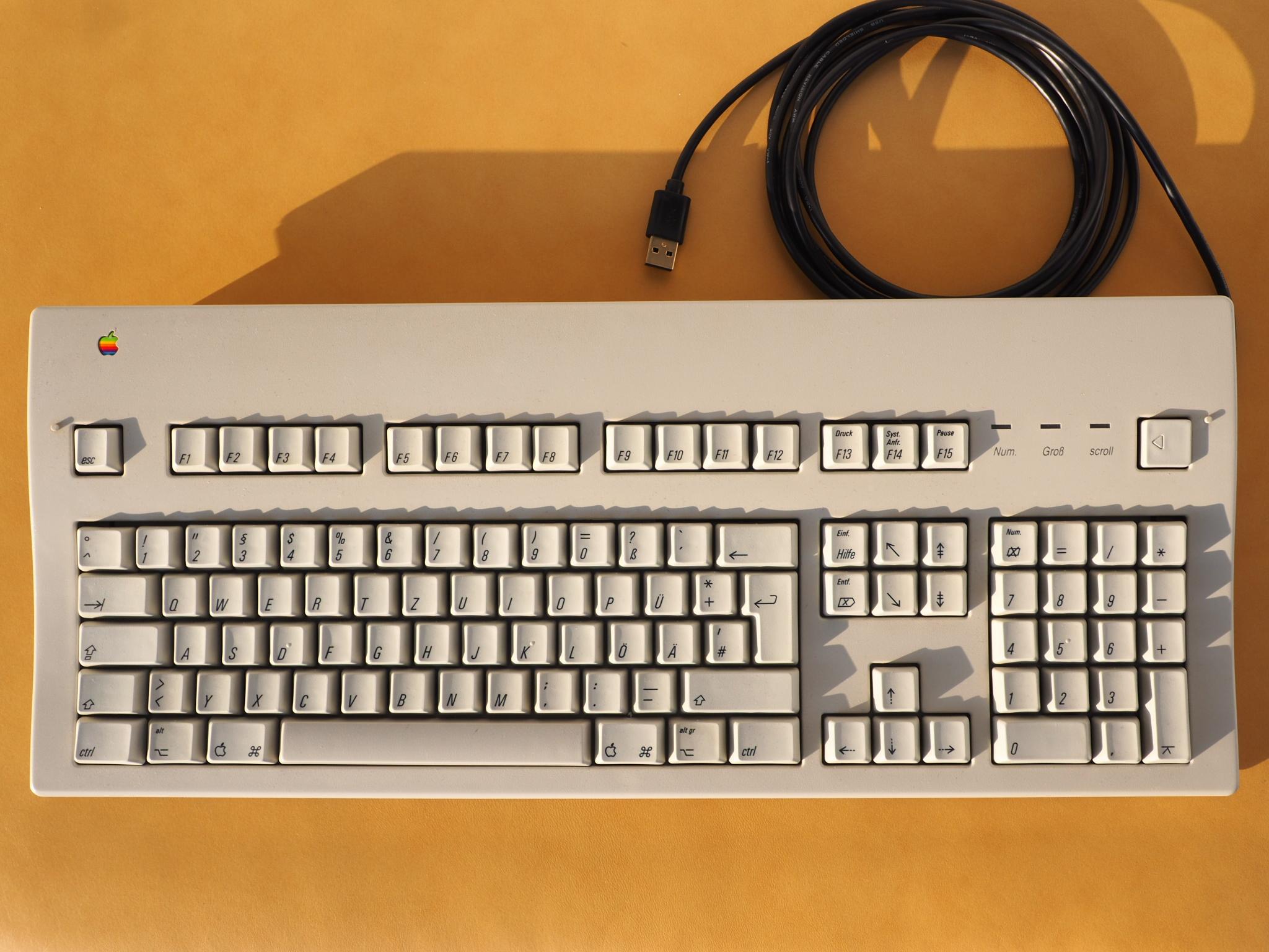 Apple Extended Keyboard II, restored and converted to USB. : r
