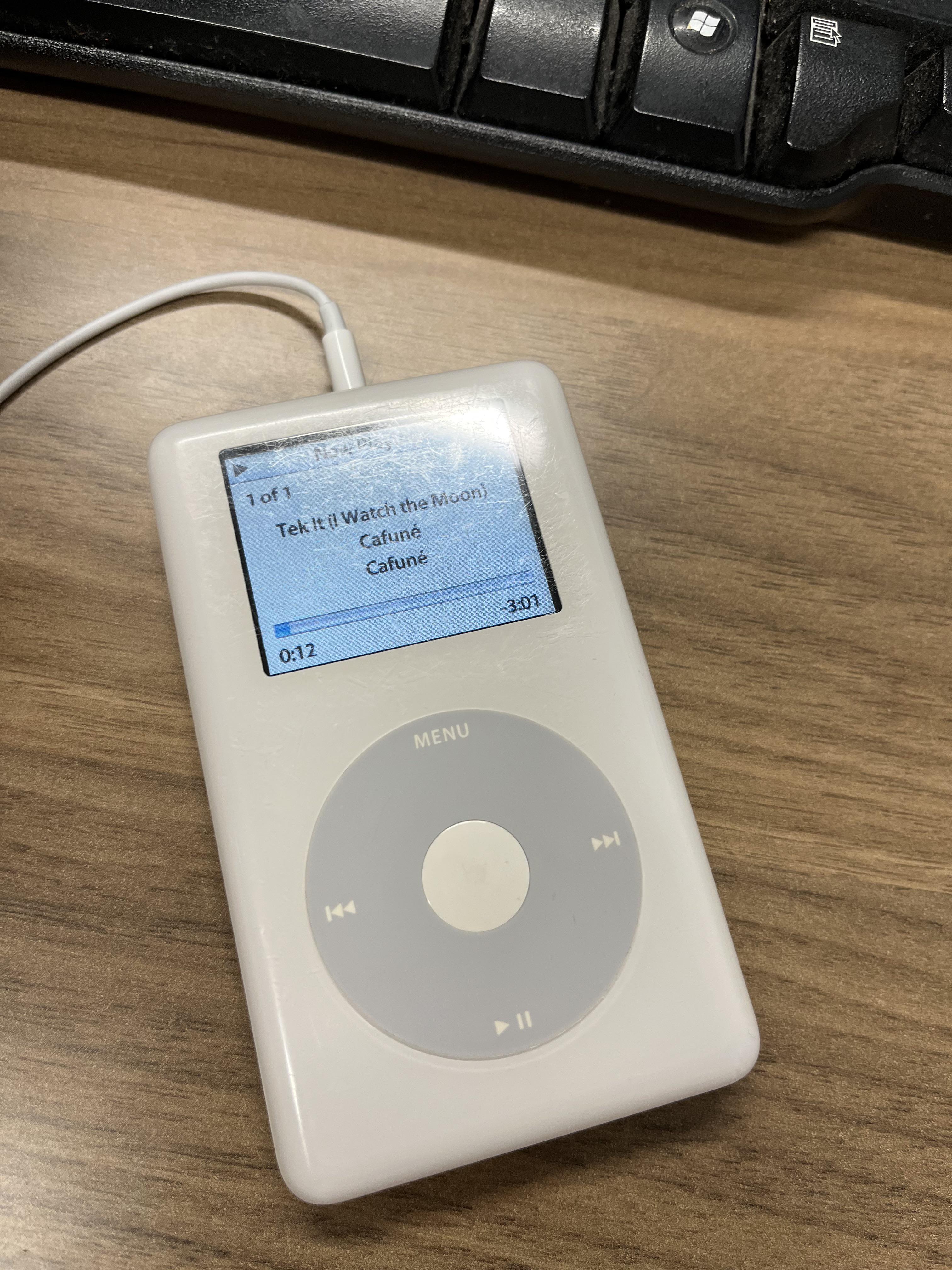 4世代目、大好き！ : r/ipod
