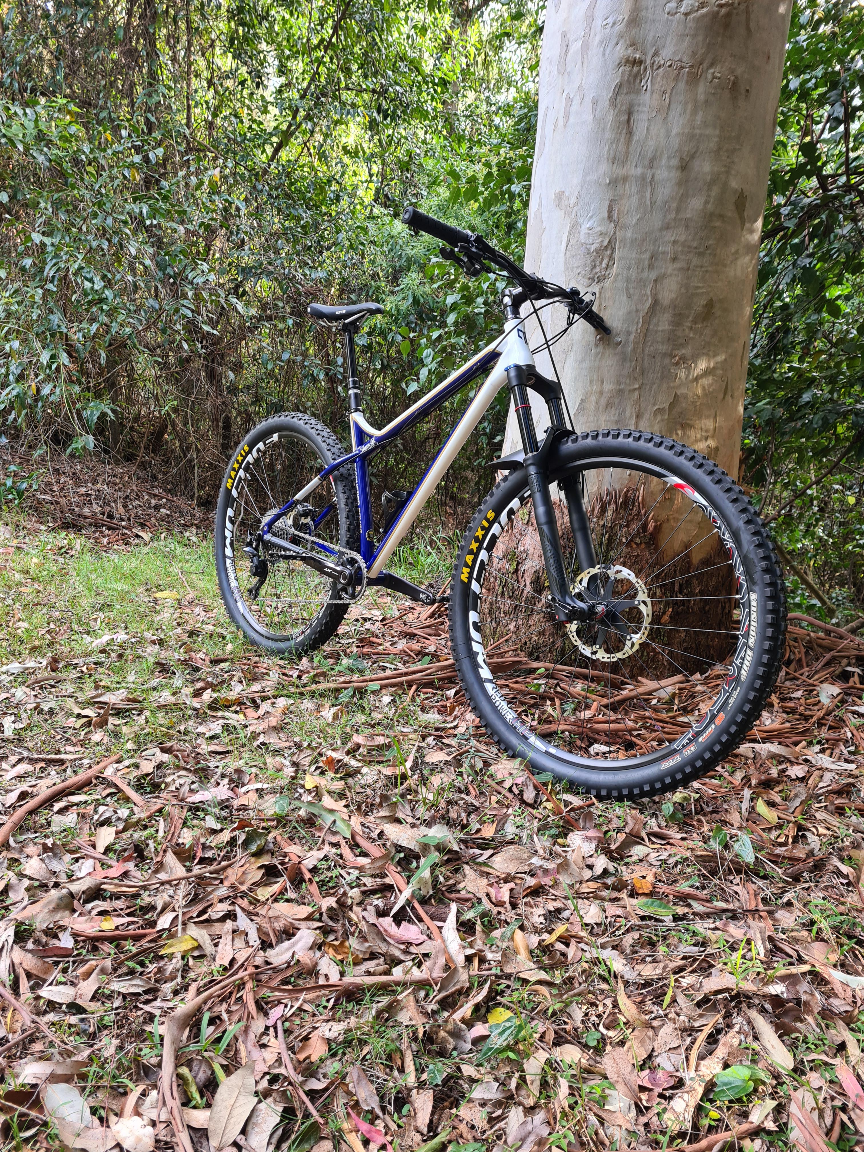 New to me: Production Privee GT Shan. : r/Hardtailgang