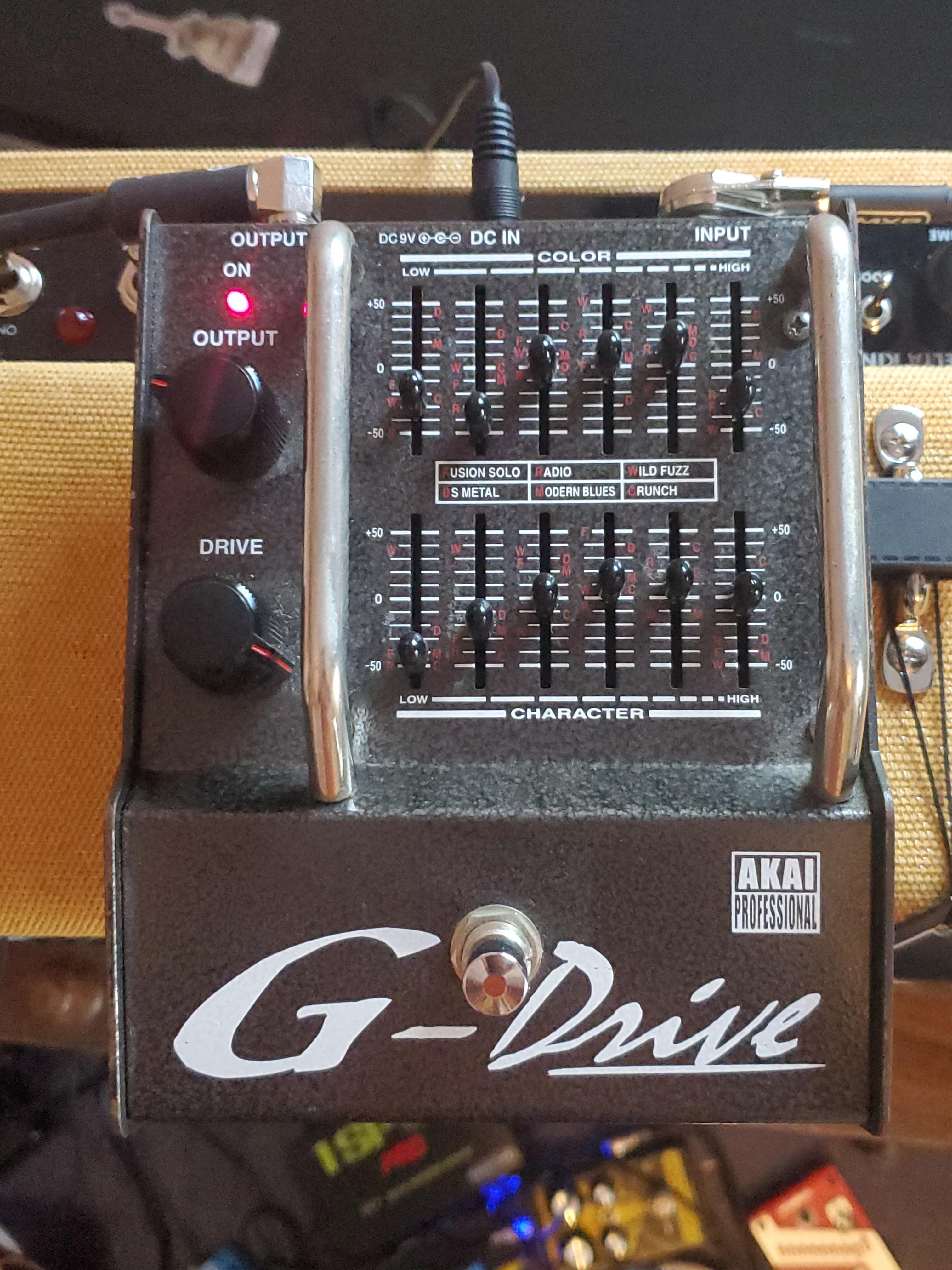 NPD: Akai G-Drive、(かなり) 柔軟性の高いオーバードライブペダルの1