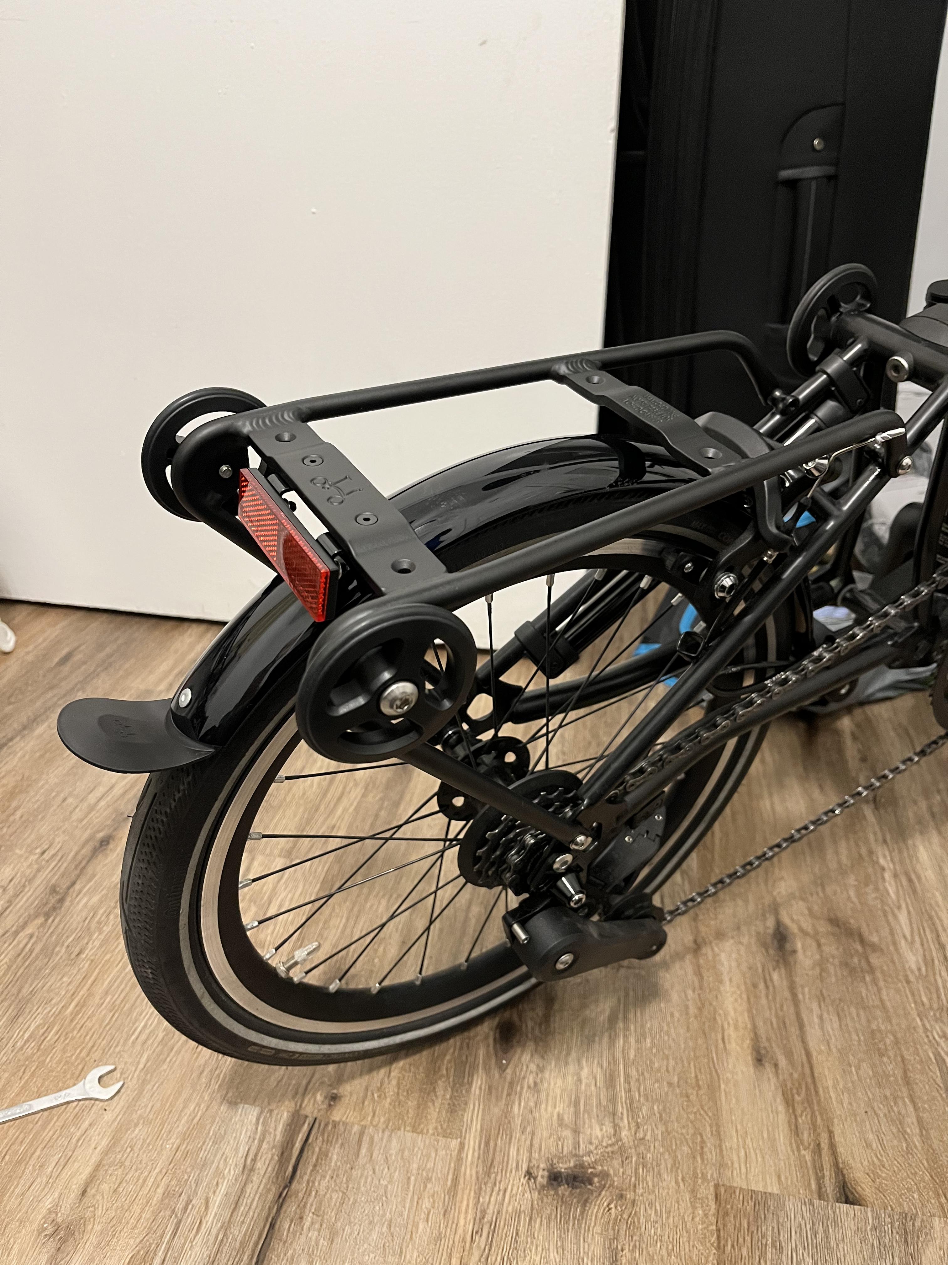 今日、Brompton P/T Line用のAdvanced Roller Rackが届いたよ！さっきP