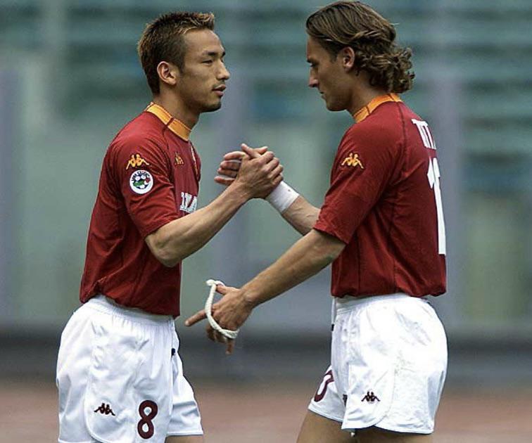 今日はローマの元選手で日本のスター、中田英寿の誕生日だよ！あの伝説