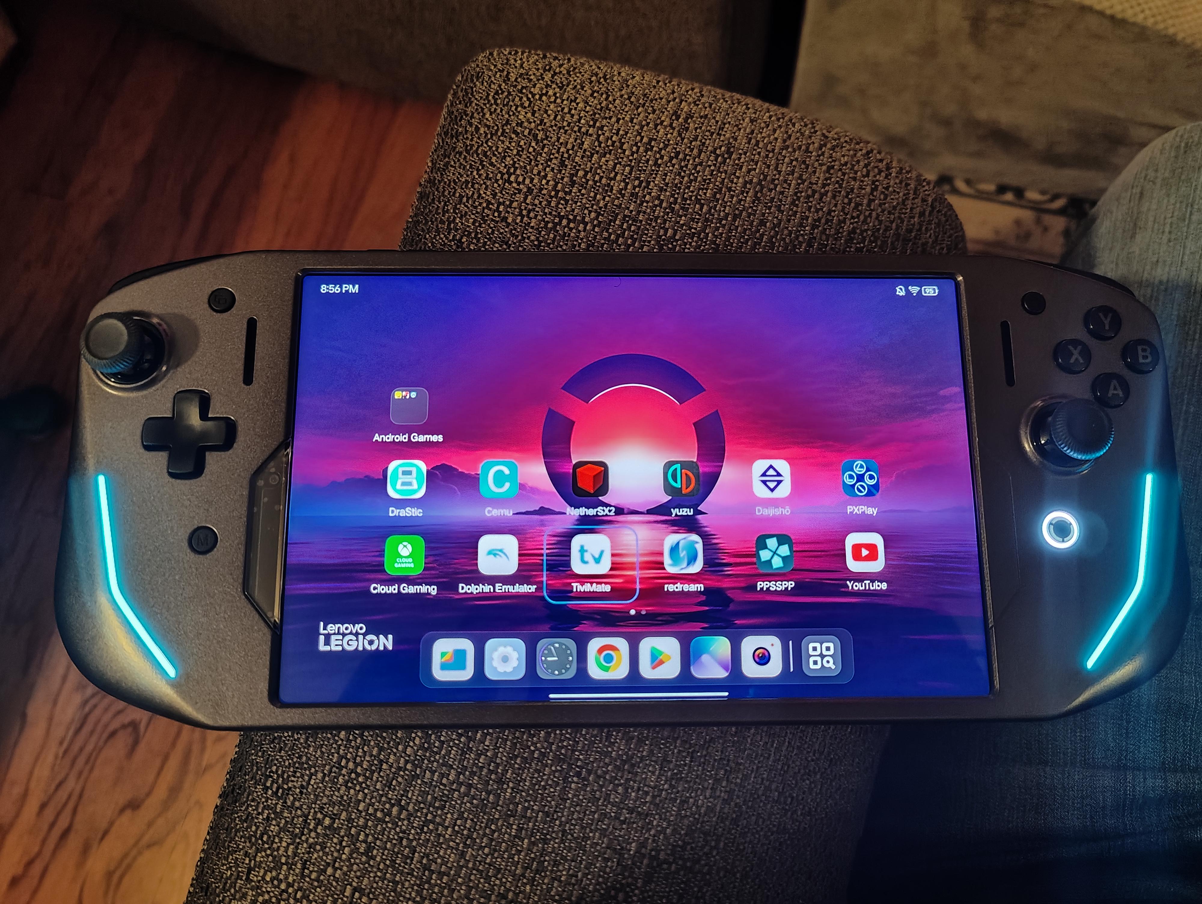 Lenovo Legion Y700 2023 w/ Lenovo Legion G9 Gamepad : r/LegionGo