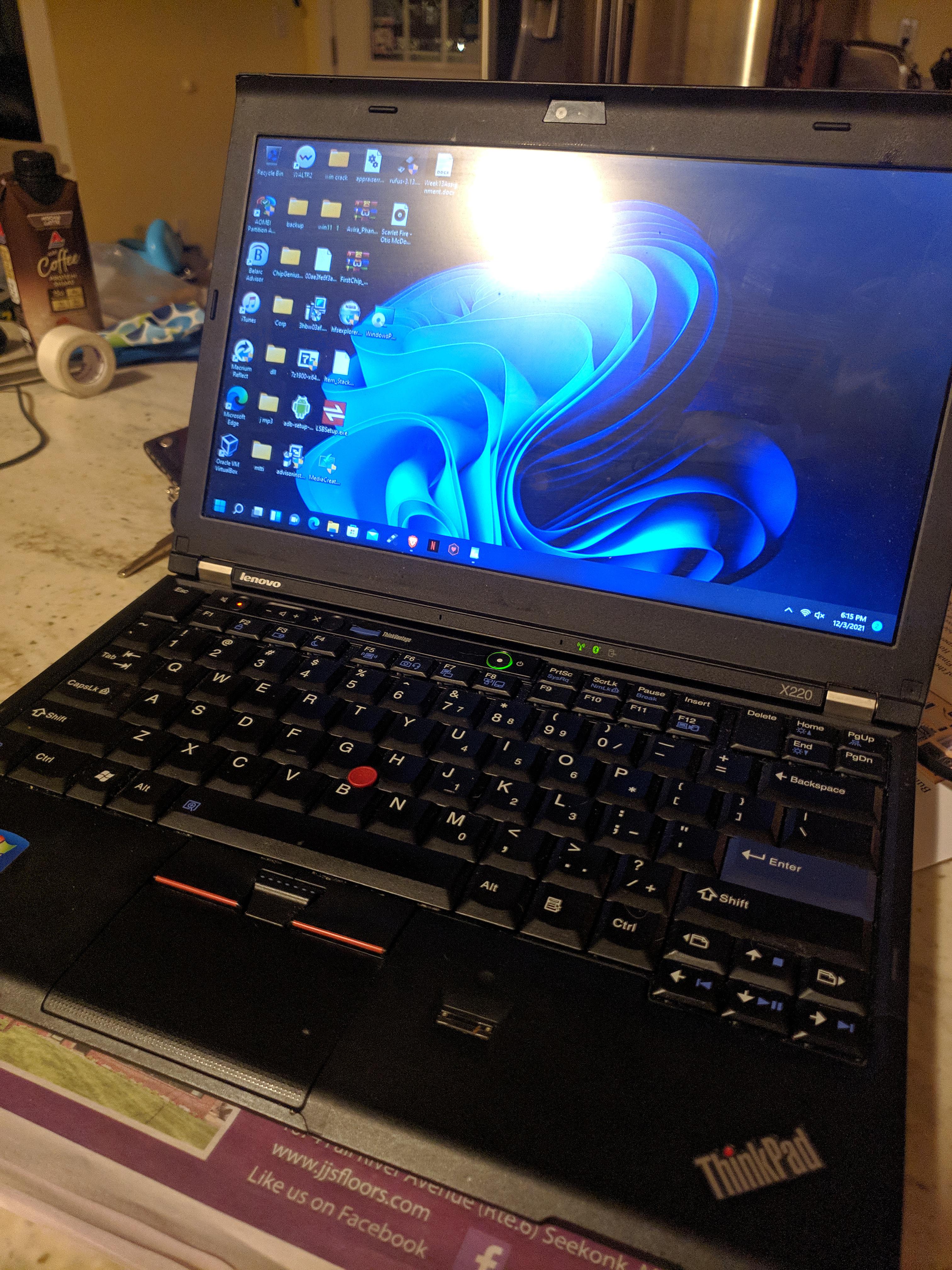 x220、Win 11 で問題なく動いてるよ : r/thinkpad