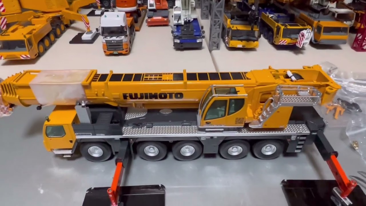 ミニチュアクレーン] 1/50リープヘルLTM1250-5.1 (NX) 藤本重機様仕様