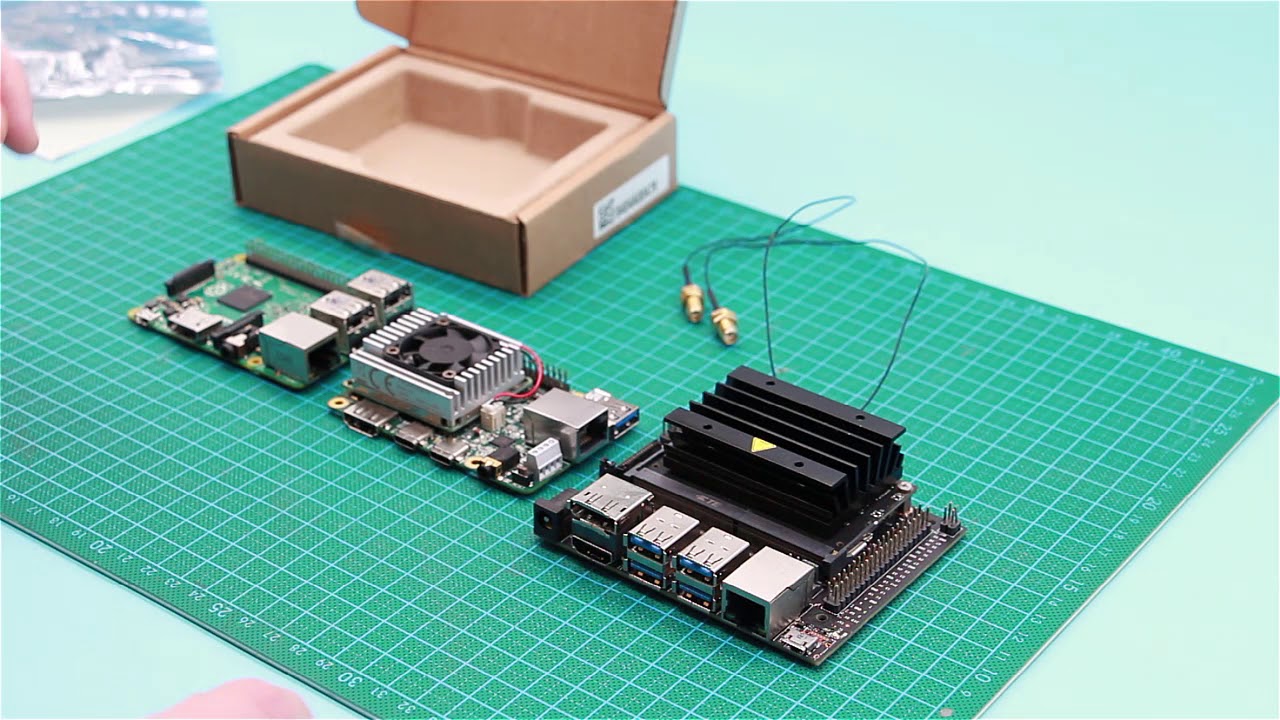 Google Coral Dev Board Unpacking, Hardware Overview and a Look