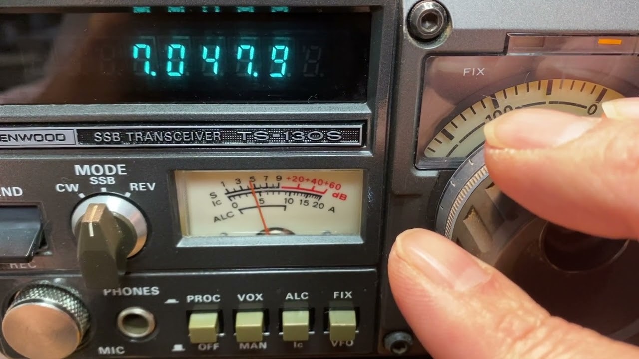 AGC FAST/SLOW function added to TRIO/KENWOOD TS-130 - YouTube