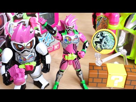 LVUR01 Kamen Rider Ex-Aid Action Gamer Transforms from Level 1 to