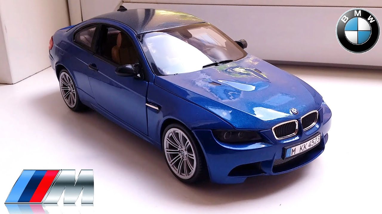 Reviewing the 1/18 BMW M3 Coupe (E92) by Motormax - YouTube