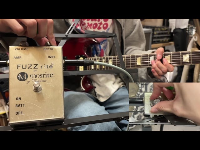 商品紹介動画〕Mosrite 1968 Fuzzrite - YouTube
