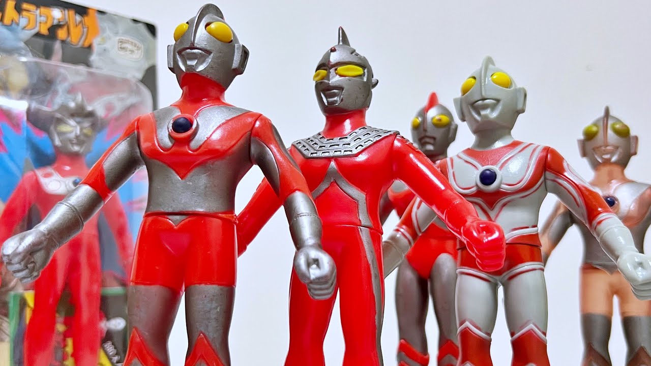 Complete set of 1] Looking back at the soft vinyl figures from the