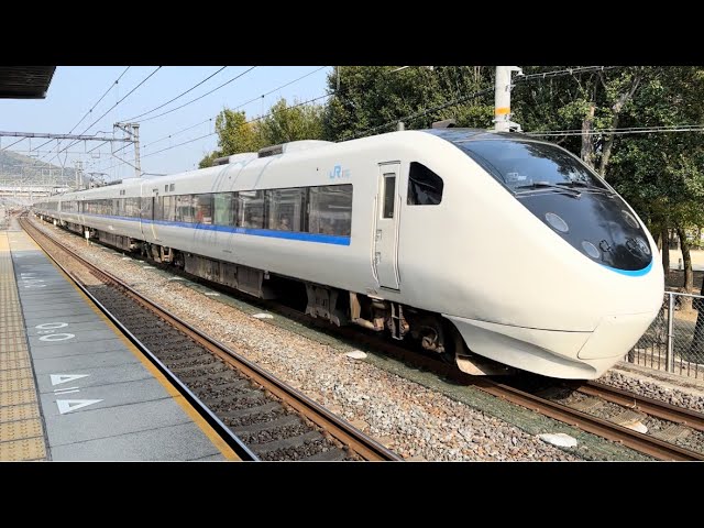 JR西日本681系+683系4000番台 特急 サンダーバード 大阪行き - YouTube