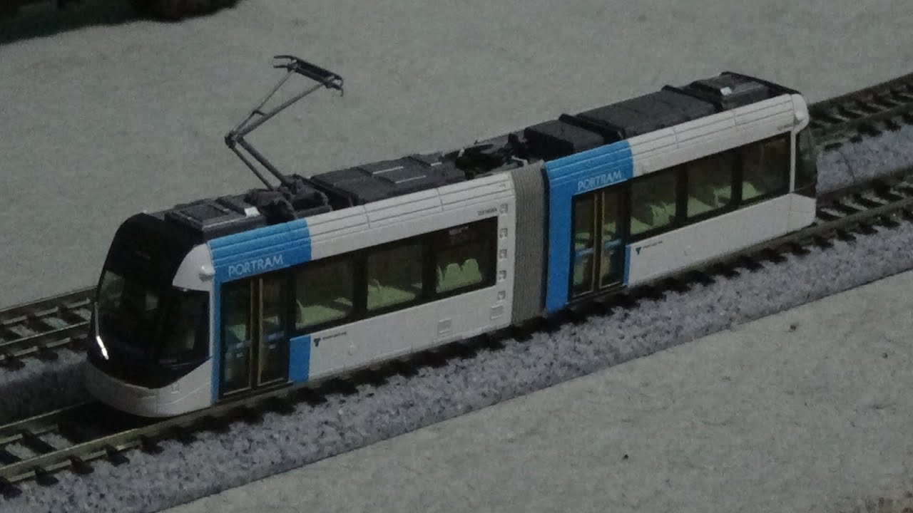 Kato 14-801-4 | Portram Toyama Blue TLR0606 | N Scale | Model Tram