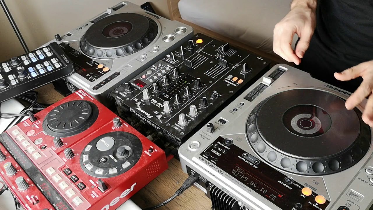 mix live - cdj 800 mk2 + djm 400 (traktor 2) 23.03.20 - YouTube