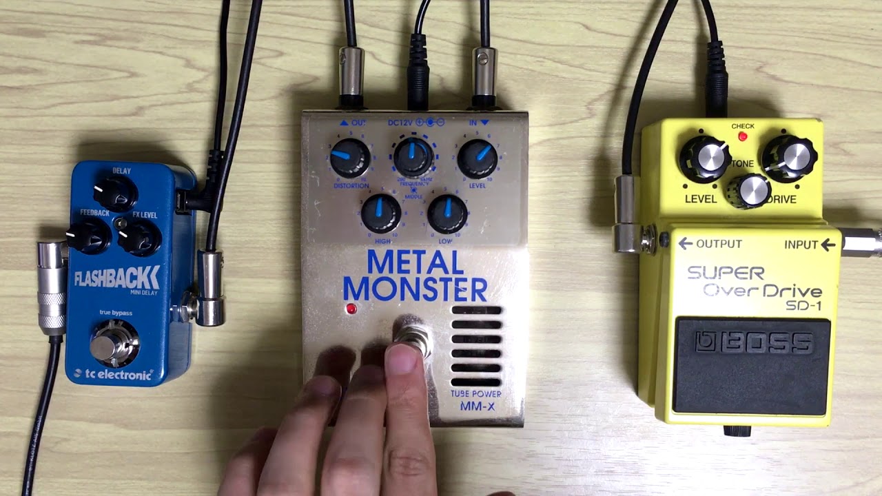 Guyatone MM-1 METAL MONSTER - YouTube