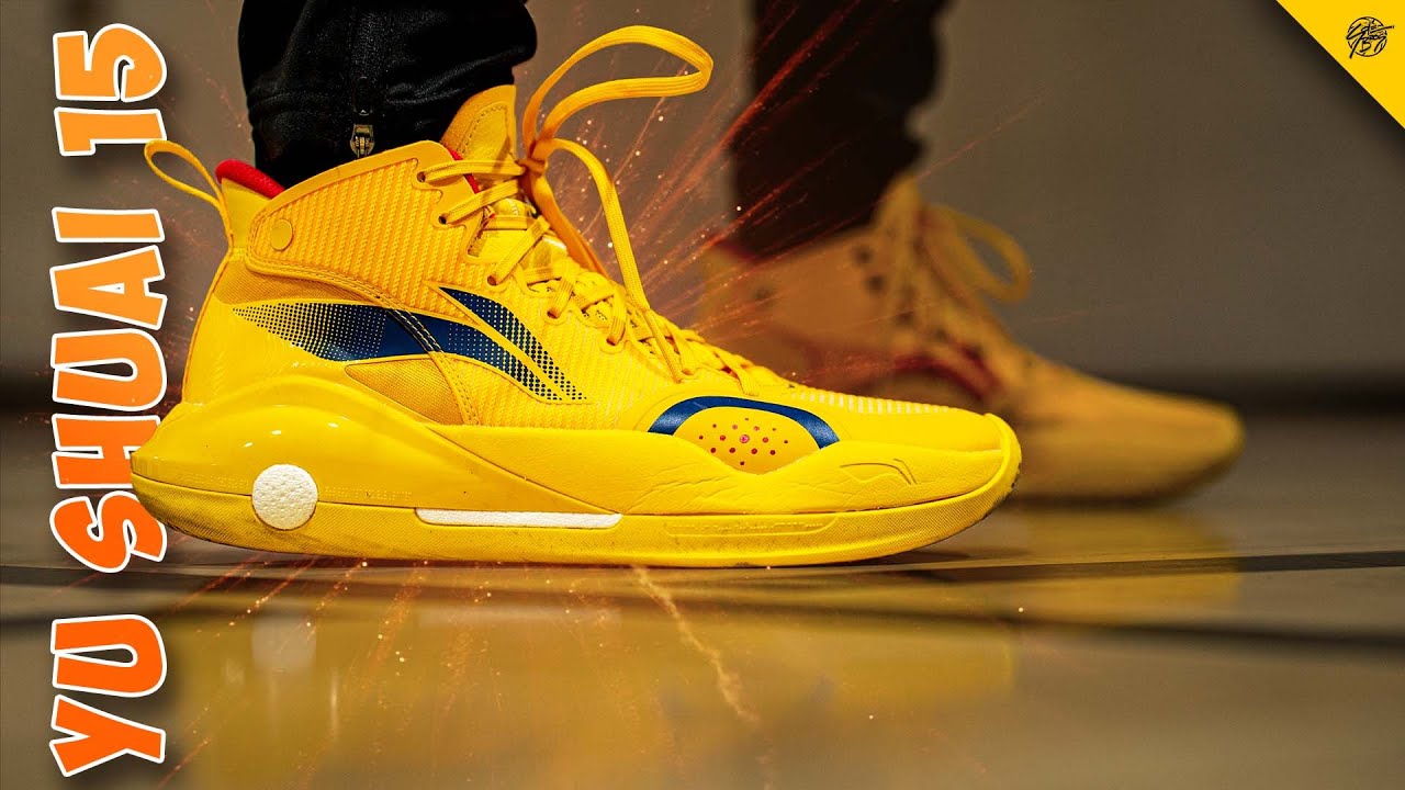 Li-Ning YU Shuai XV Performance Review! - YouTube