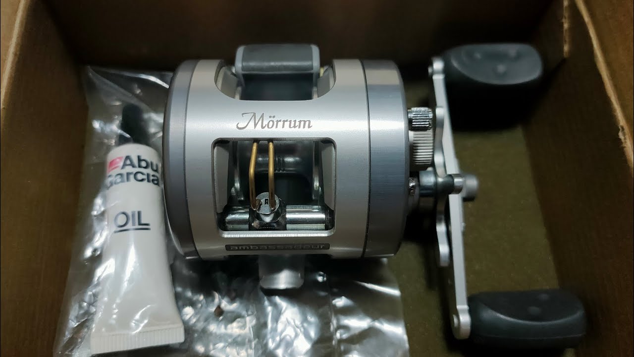 Abu Morrum SX1601C Review and Size Comparison (Classic Reel) - YouTube