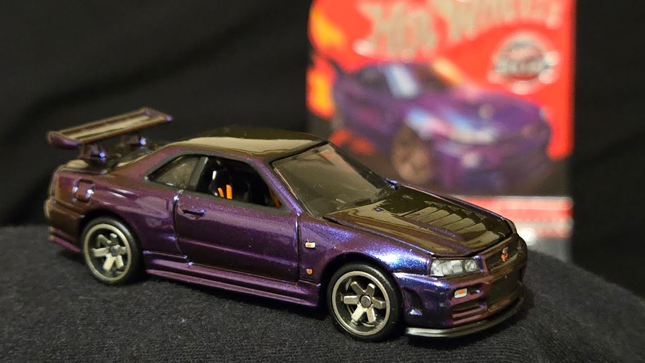 Opening 2024 Hot Wheels Nissan Skyline GT-R 34 Chameleon - YouTube