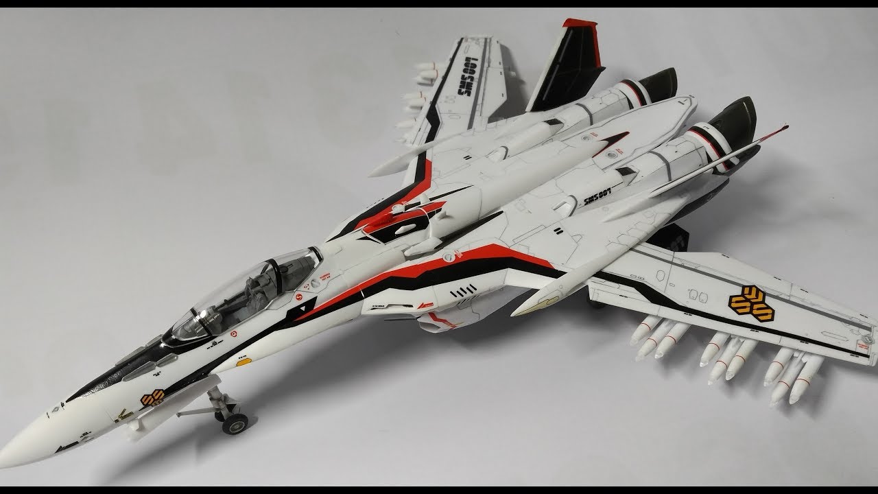 ハセガワ製VF－25メサイアを作る - YouTube